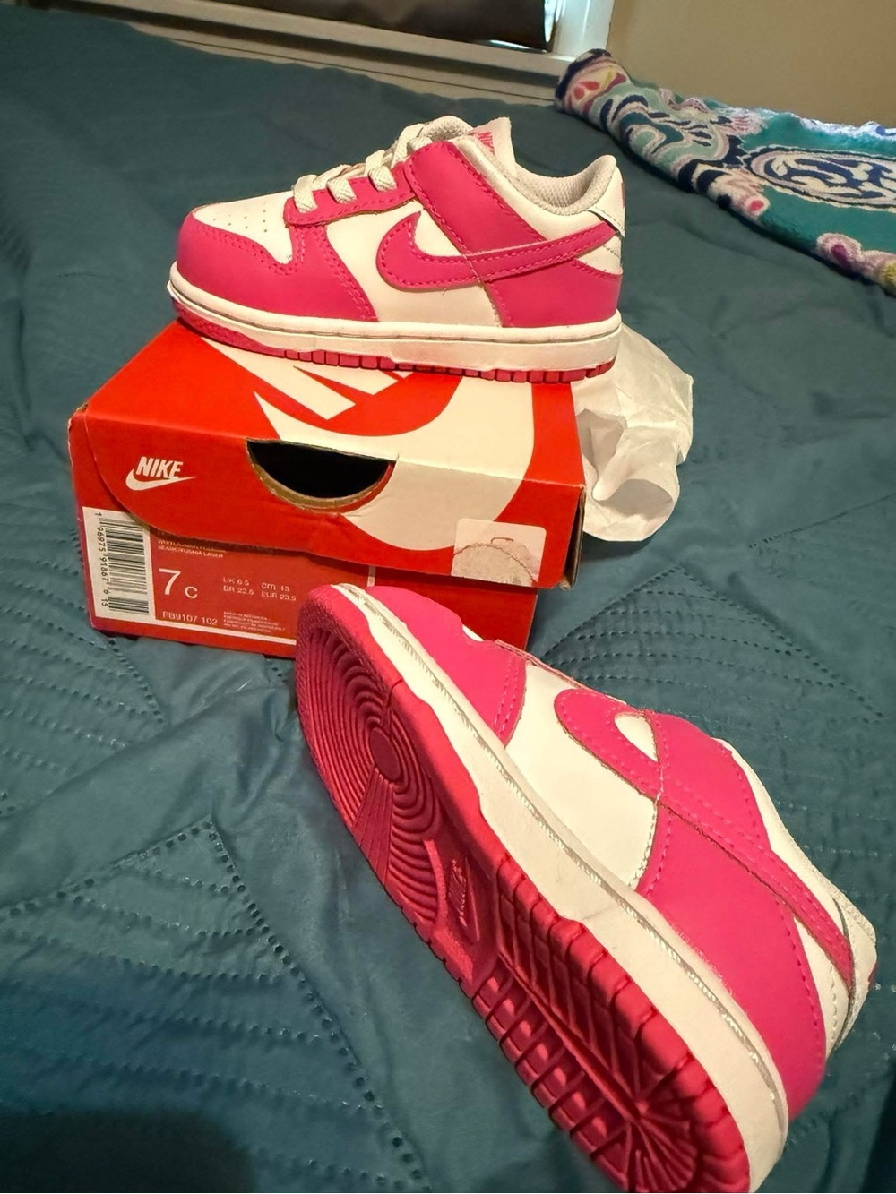 Nike Kids Hot Pink and White Low-Top Sneakers